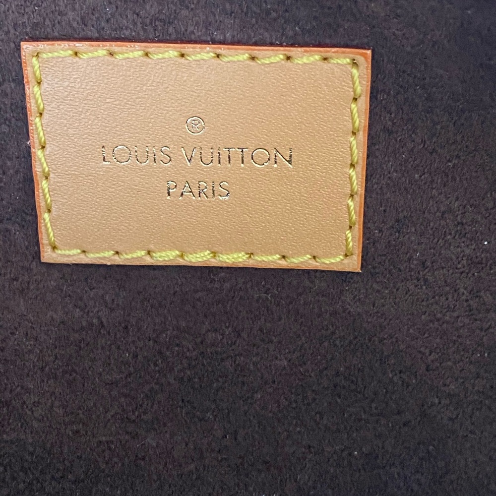 Authentic Louis Vuitton mini bumbag monogram - Picture 10 of 15